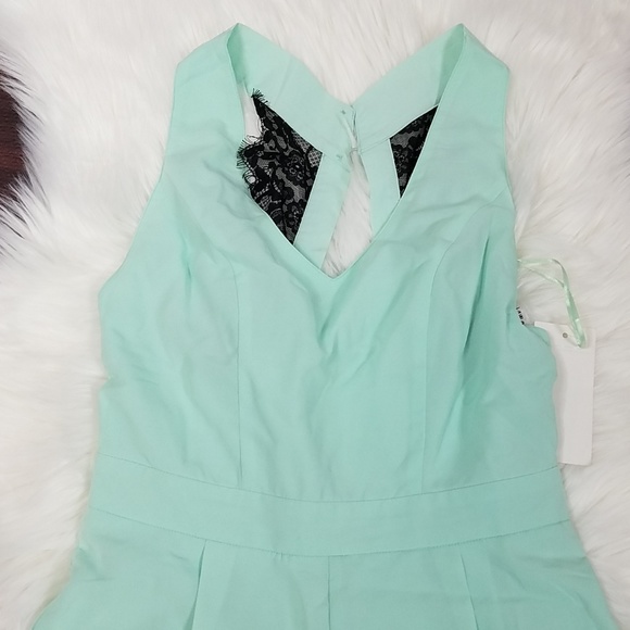 NWT Tobi Mintgreen & Black Lace Romper - Picture 2 of 8